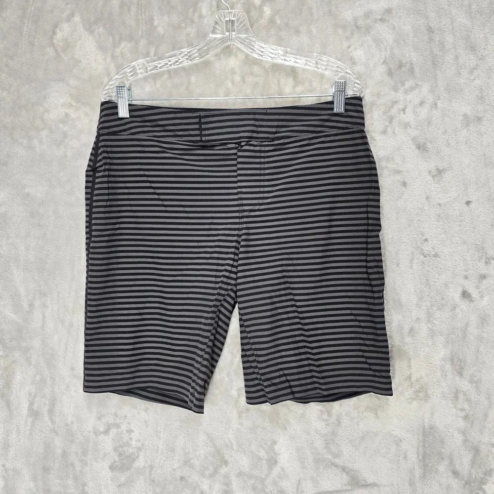 Lululemon Mens Current State Board Shorts Striped Black Grey Size 34 Swim Trunks